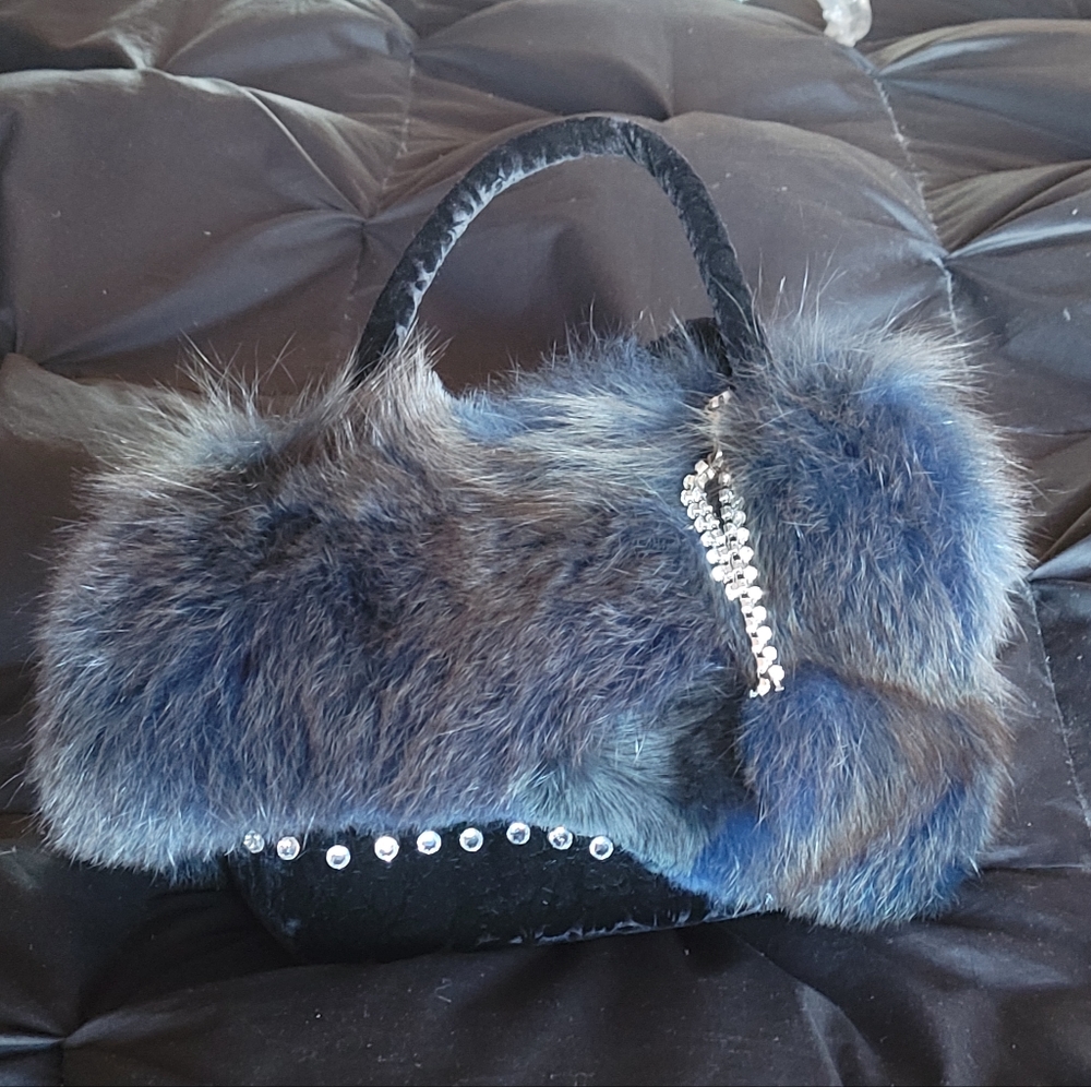 Classy Blue Fox Handbag